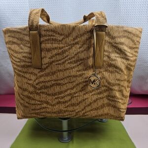 MICHAEL Michael Kors the Michael Large Tote Bag